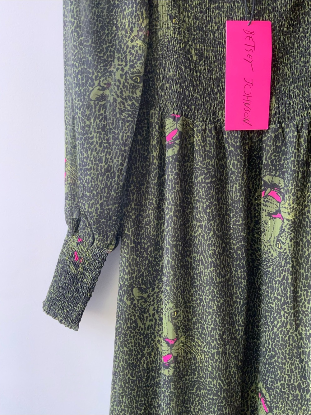 NWT Betsey Johnson Olive Green Animal print leopardLong Sleeve Midi Dress - Med - Picture 7 of 8